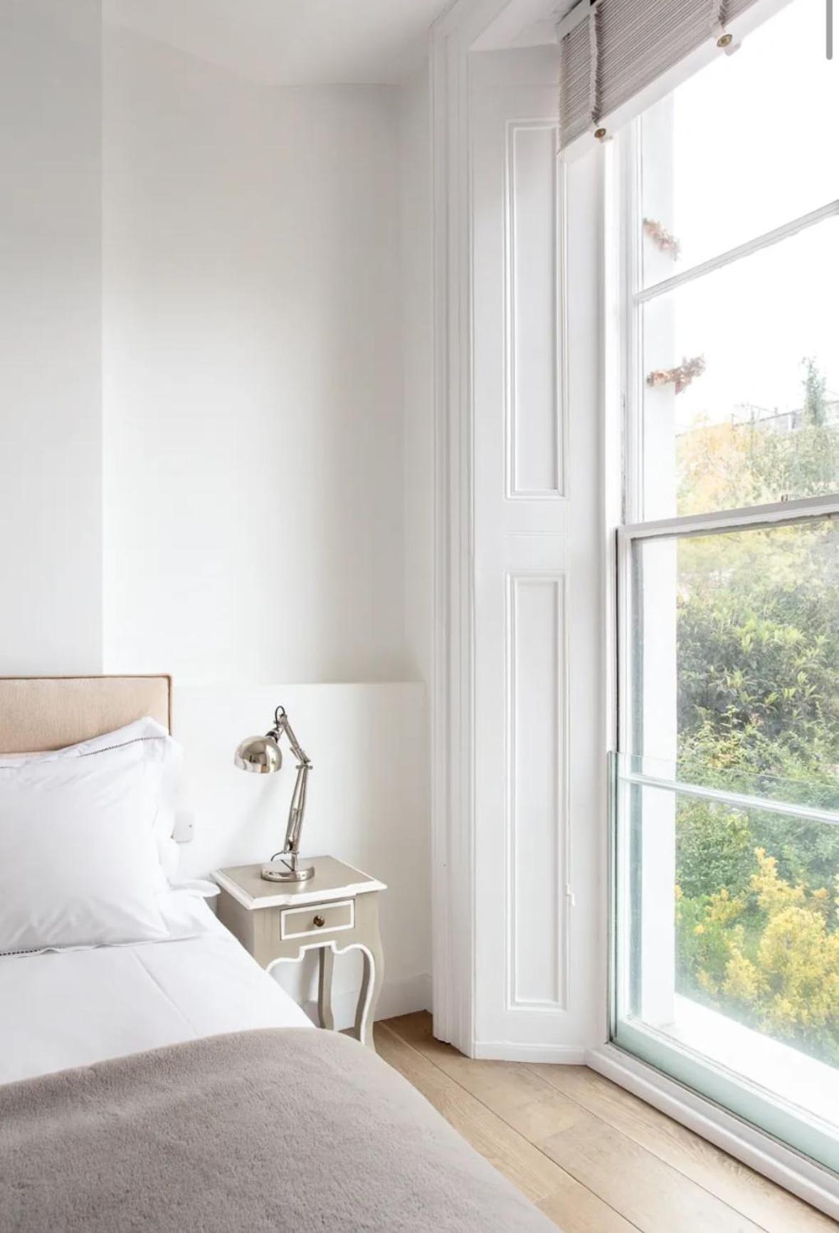 3 Bedrooms- Iconic Little Venice With Private Garden Apartment London